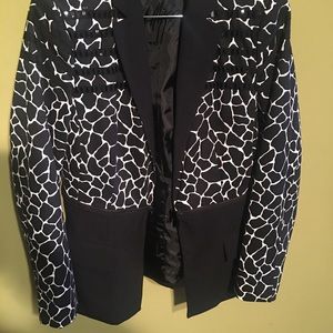 Pre-Owned Female Blazer